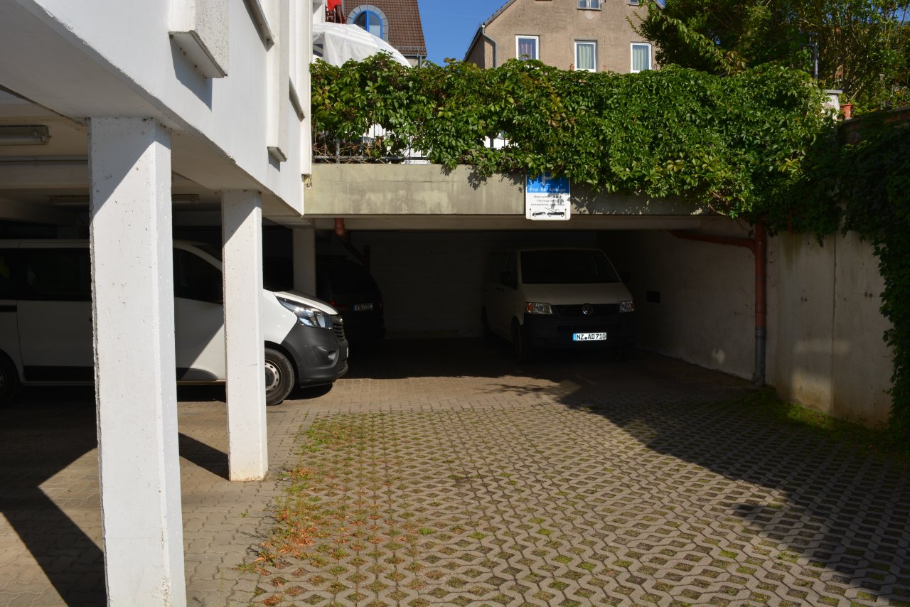 Kapitalanleger aufgepasst! Mehrfamilienhaus in bester Lage zu verkaufen!