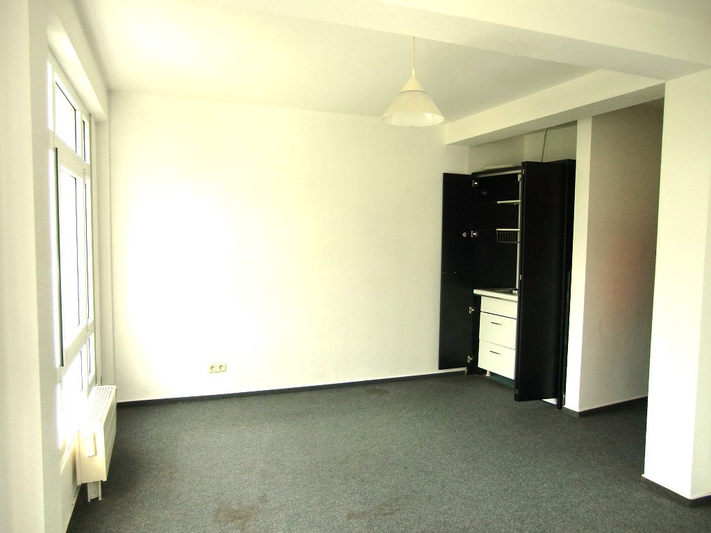 Kapitalanleger aufgepasst! Mehrfamilienhaus in bester Lage zu verkaufen!