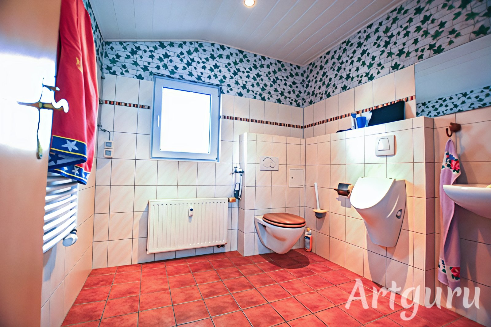 Charmante Doppelhaushälfte mit großzügigem Garten- ideal für Familien und Paare!