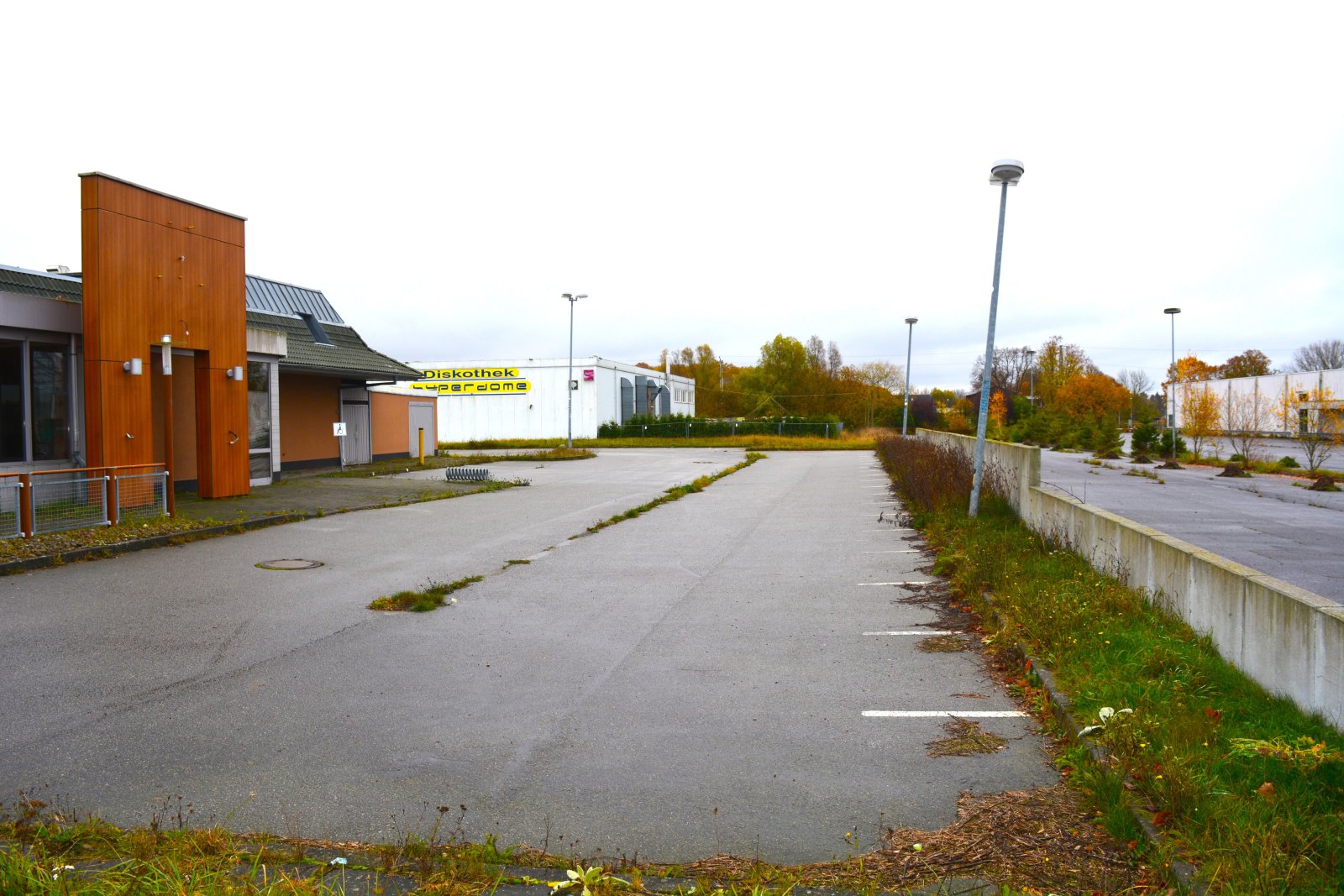 Teschenhagen: Ehemaliger McDonald´s mit vielen Nutzungsmöglichkeiten!