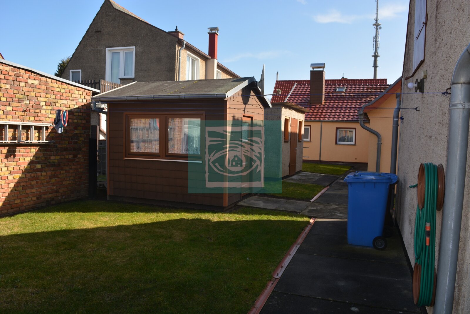 Großes Einfamilienhaus mit ELW und viel Nebengelass in Bergen auf Rügen!