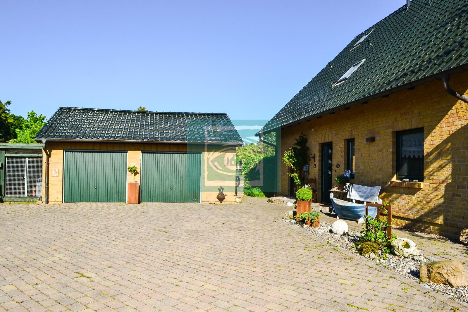 Glowe/Polchow: Wunderschöne Wohnimmobilie in ländlicher Umgebung und Wassernähe!