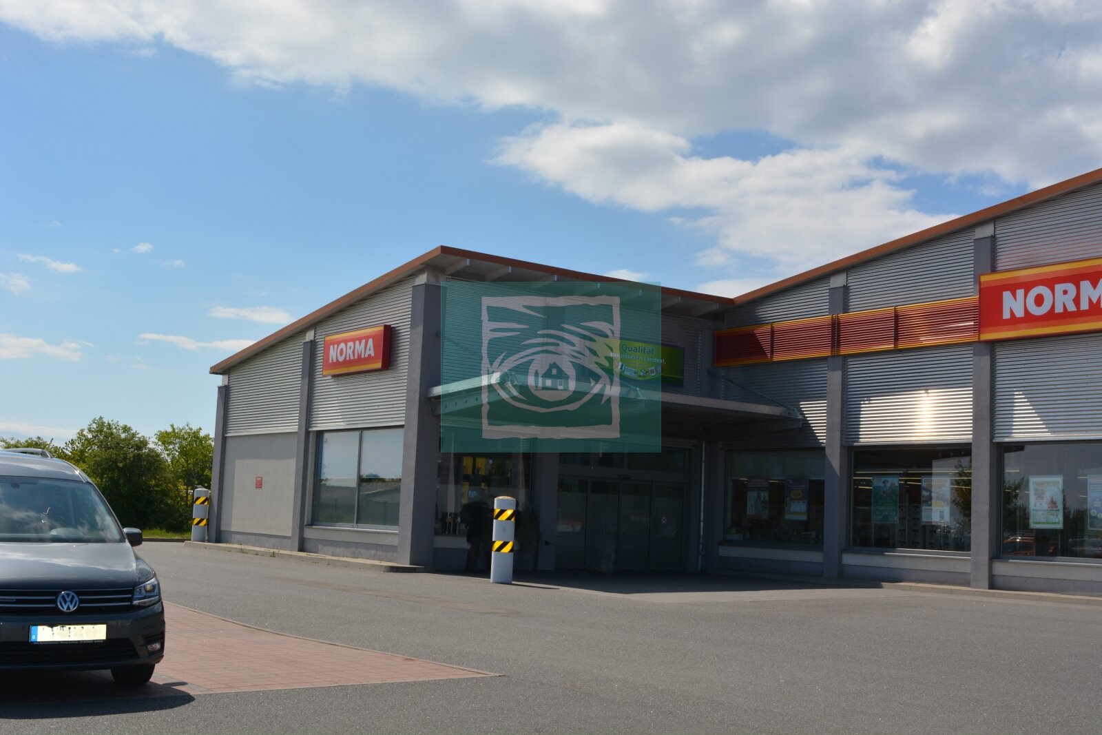 Dranske: Vielseitige Ladenfläche im Discounter-Umfeld zu vermieten!