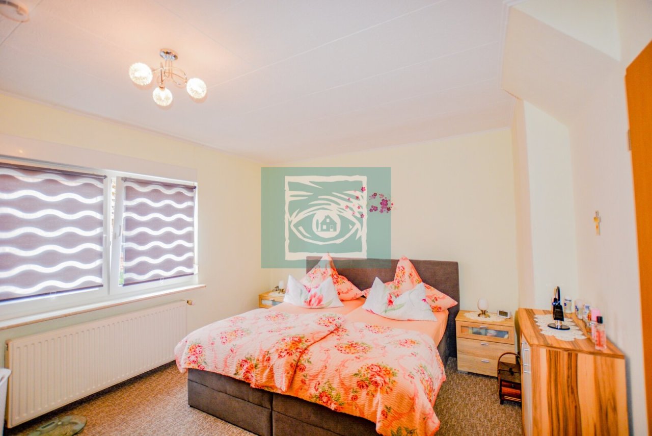 Schlafzimmer EG