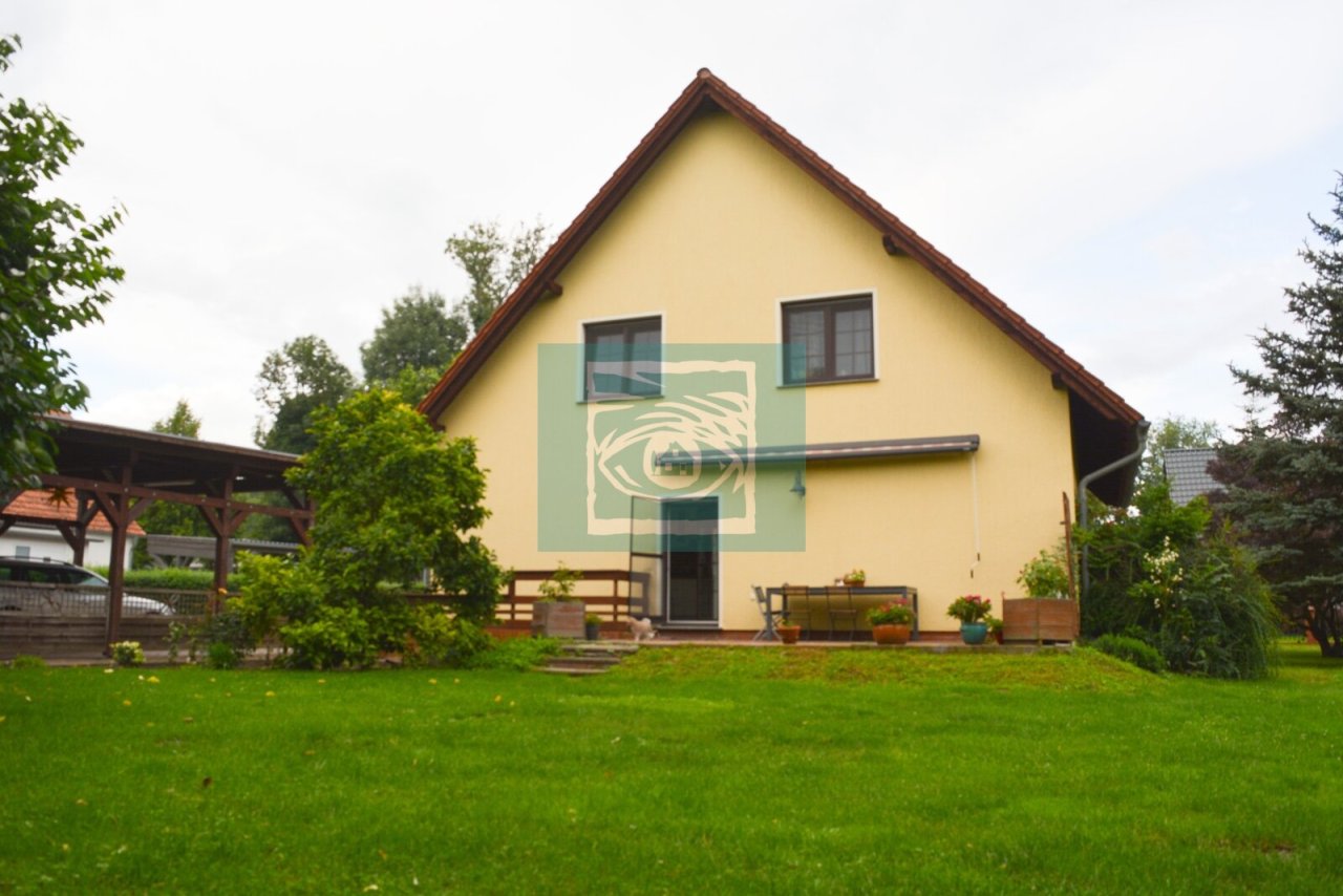 Ansicht Haus gartenseitig