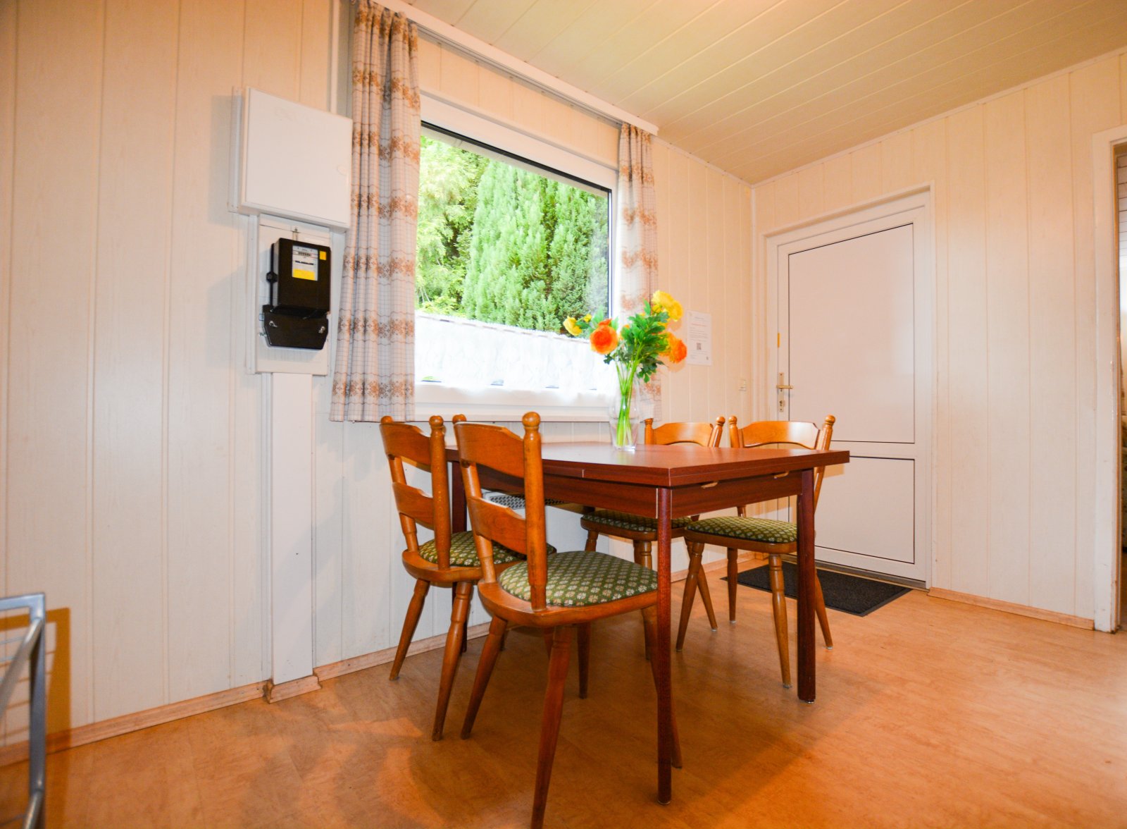 Bungalow A - Essbereich