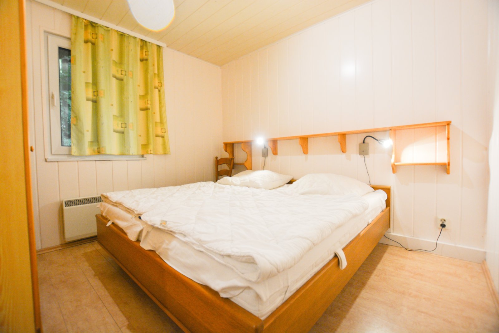 Bungalow B - gr. Schlafzimmer