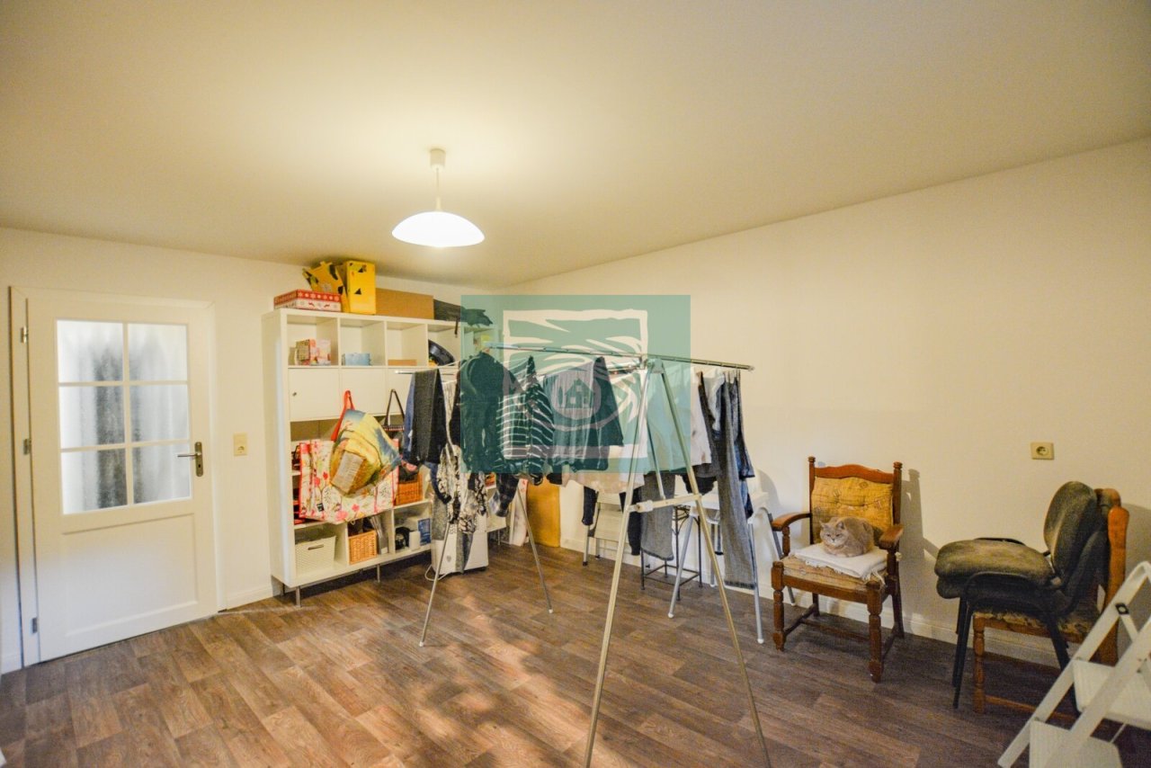 Zimmer Souterrain 0.02