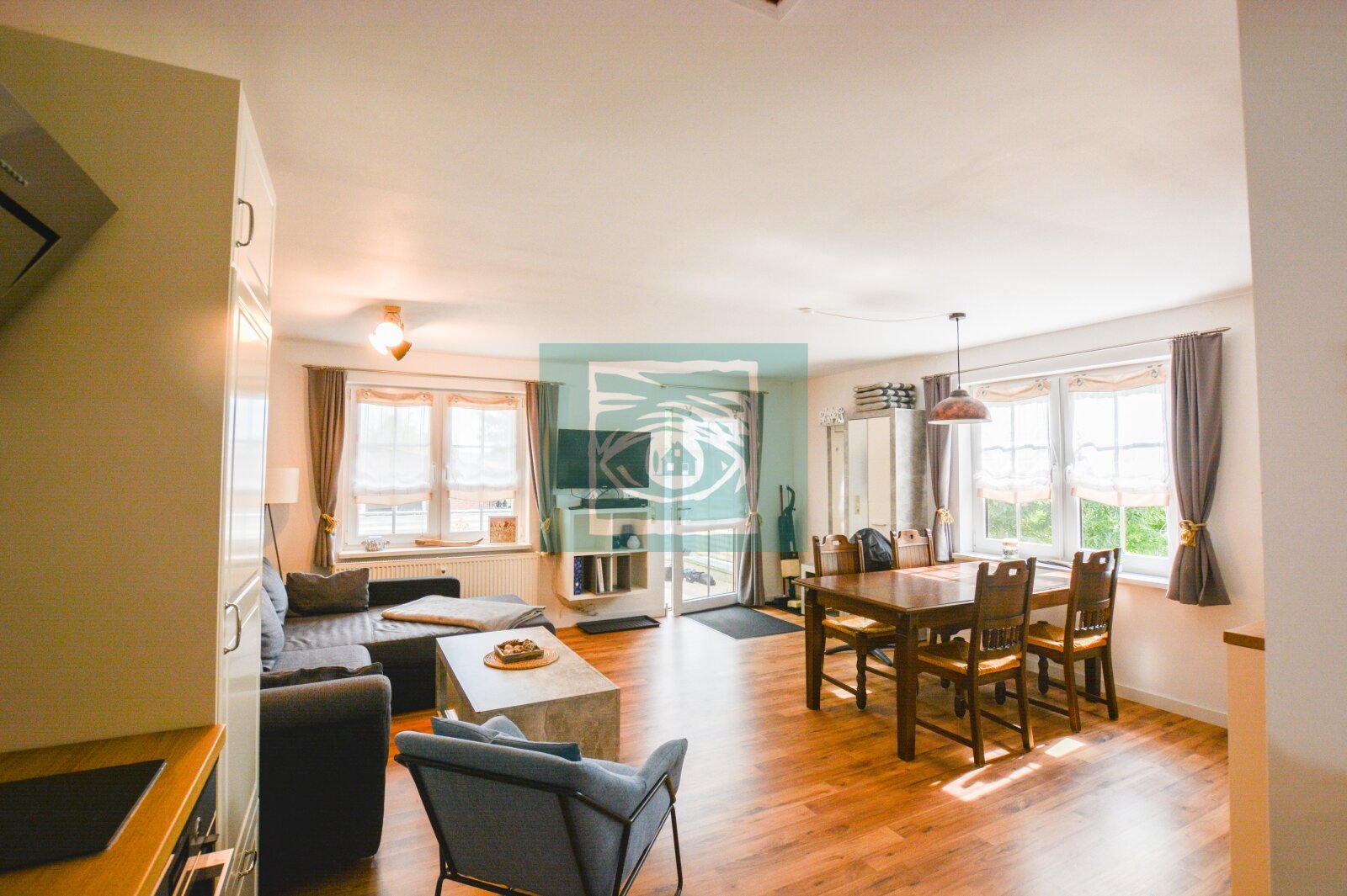  Wohnbereich m. Küche Fewo DG