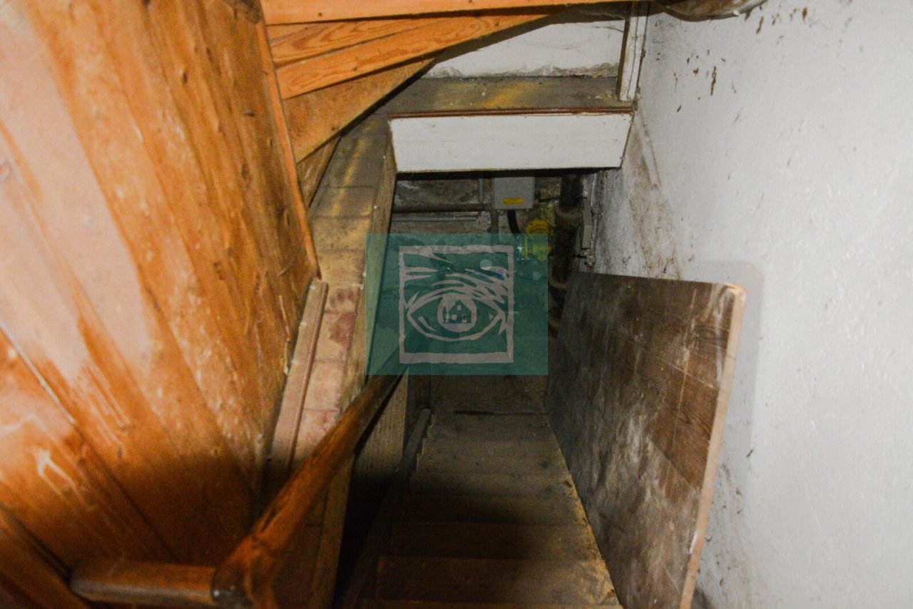 Treppenabgang zum Keller