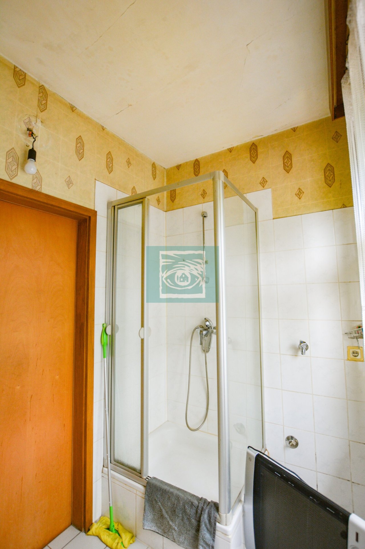 Badezimmer m. Dusche