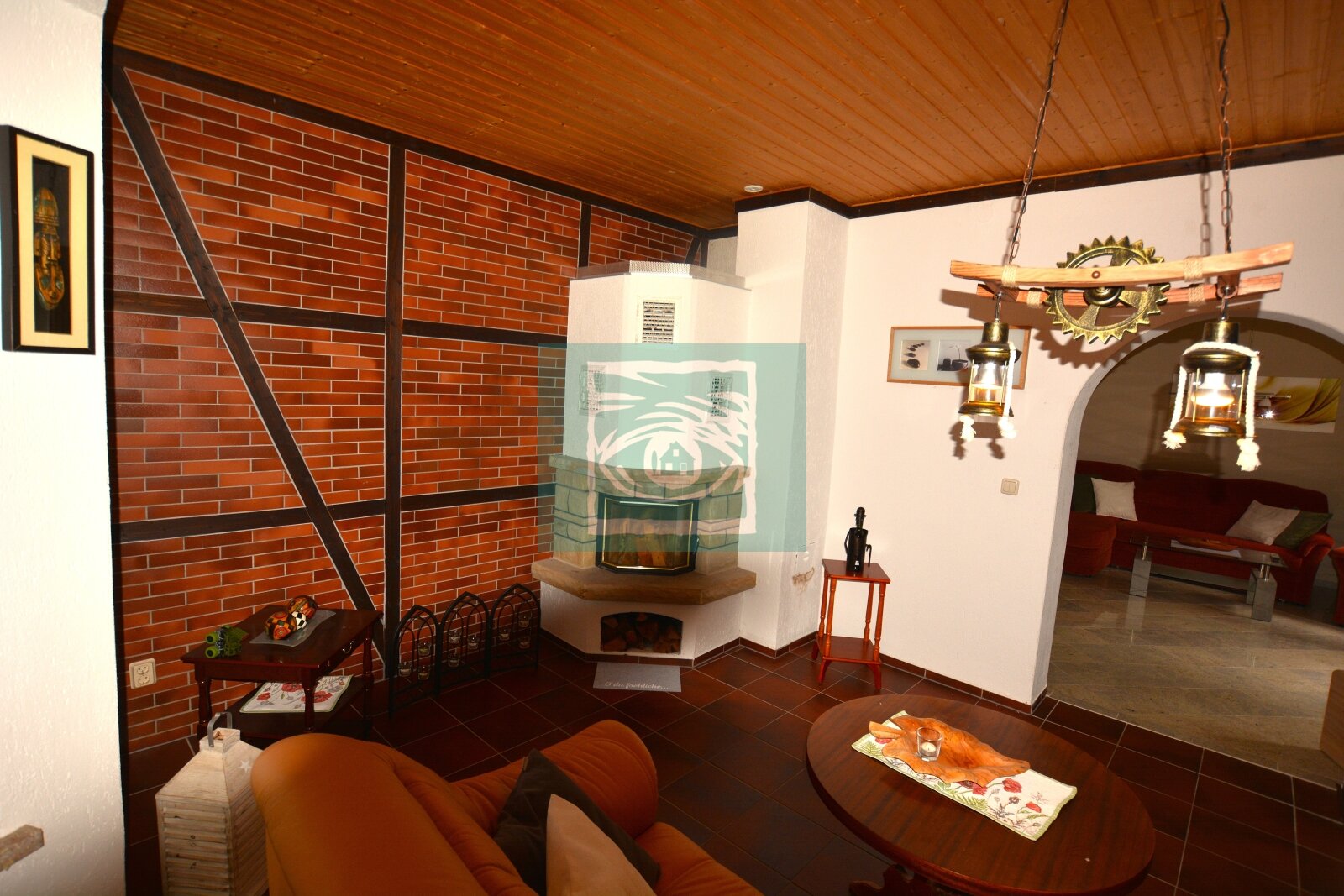 Mehrfamilienhaus - Kaminzimmer EG