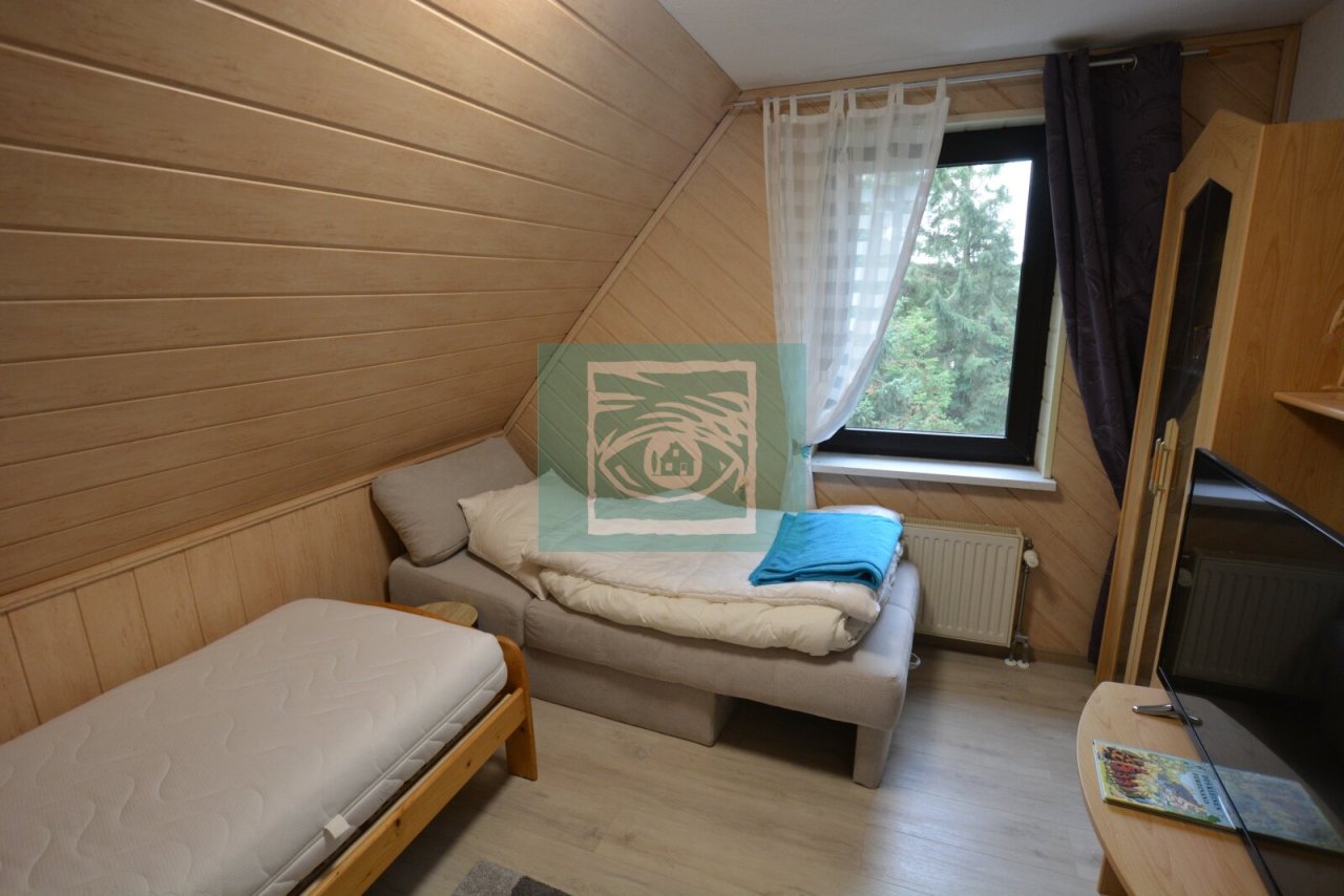 Mehrfamilienhaus - Kinderzimmer OG