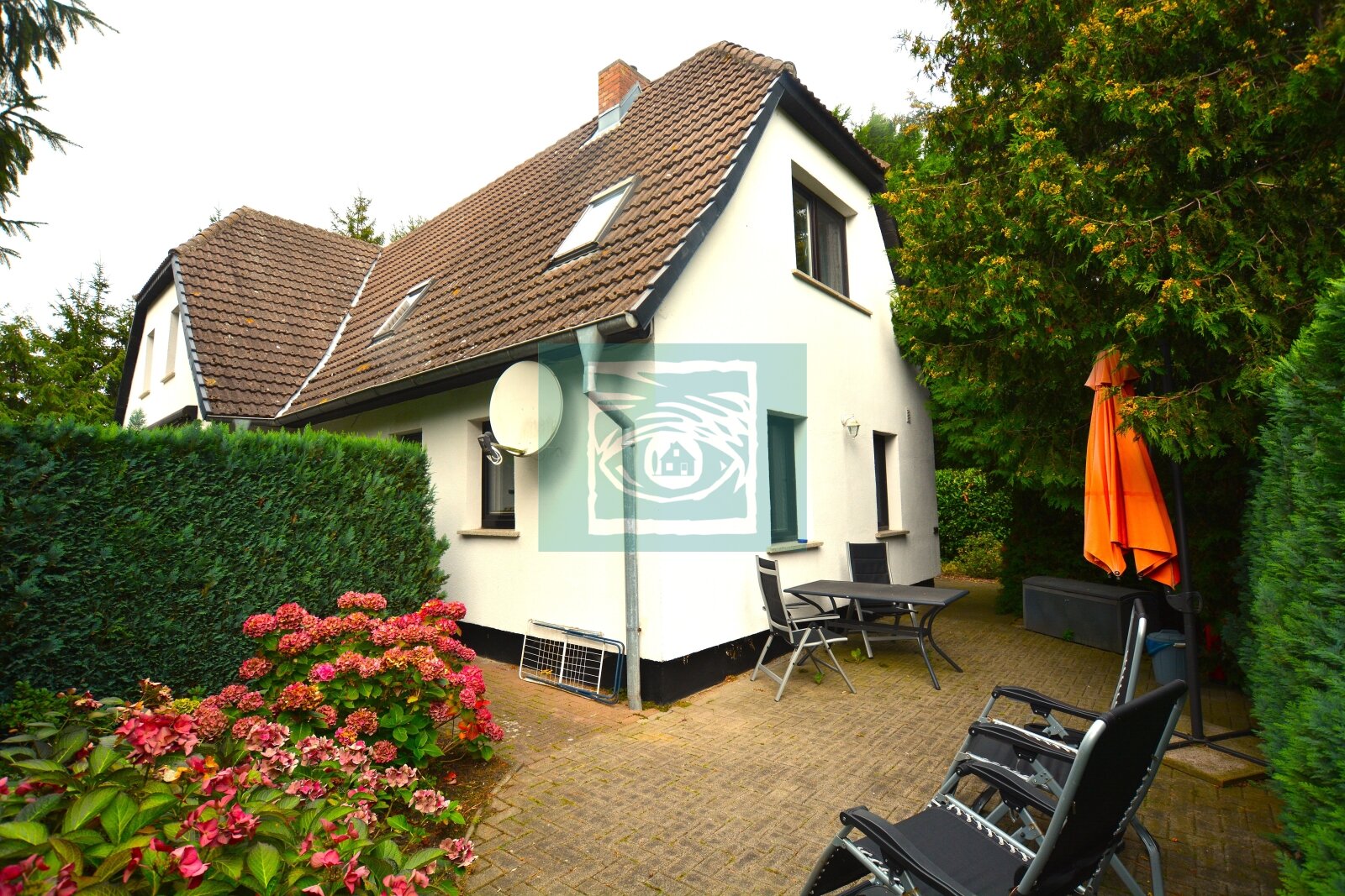 Mehrfamilienhaus - Terrasse FeWo
