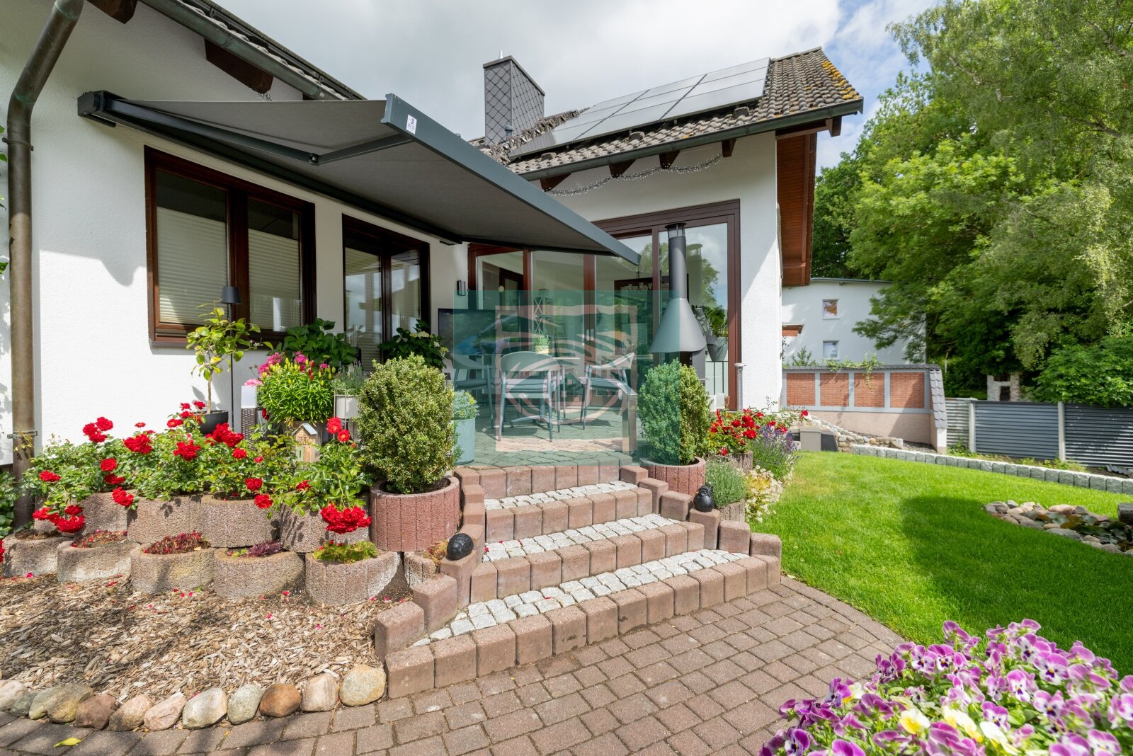 hinteres Haus Terrasse