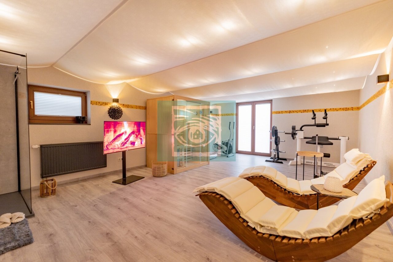 hinteres Haus UG